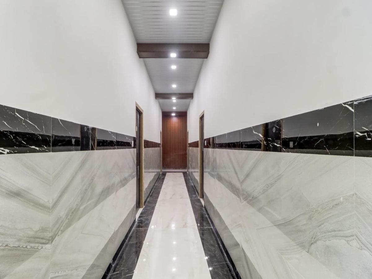 Oyo Flagship 83121 Hotel Rose Vip Saharanpur Bagian luar foto